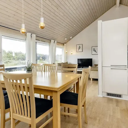 Three-bedroom In 22