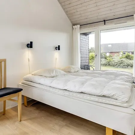 Feriehus Three-bedroom In 22 Brovst