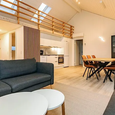 Three-bedroom In 22